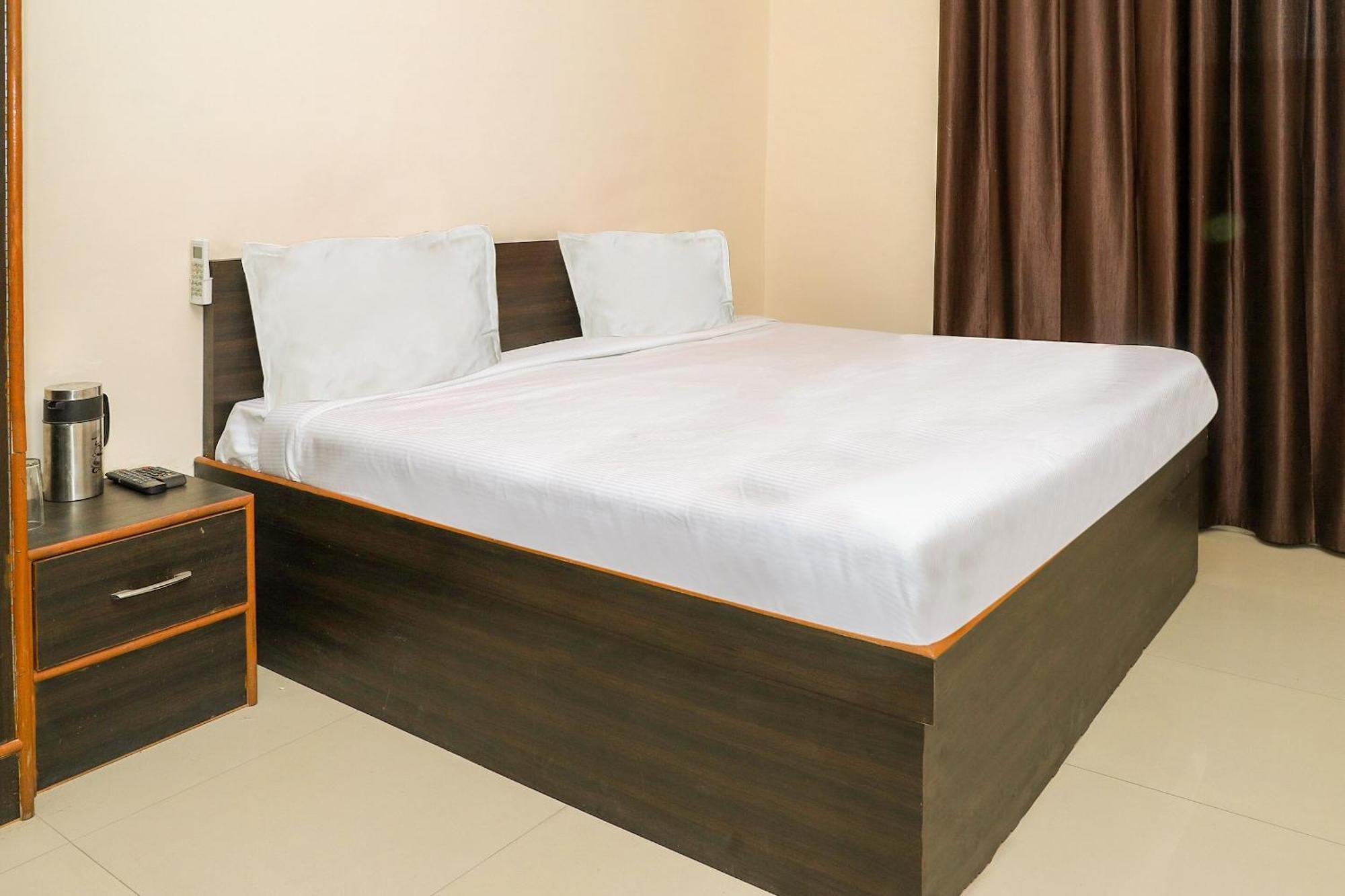 Oyo Hotel Duke Inn Jhānsi Dış mekan fotoğraf