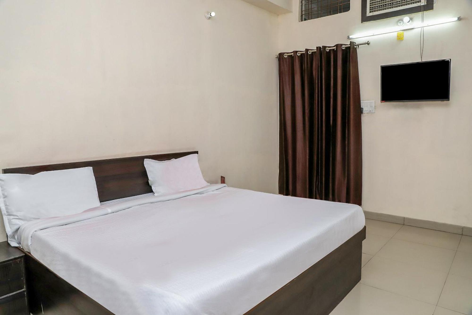 Oyo Hotel Duke Inn Jhānsi Dış mekan fotoğraf