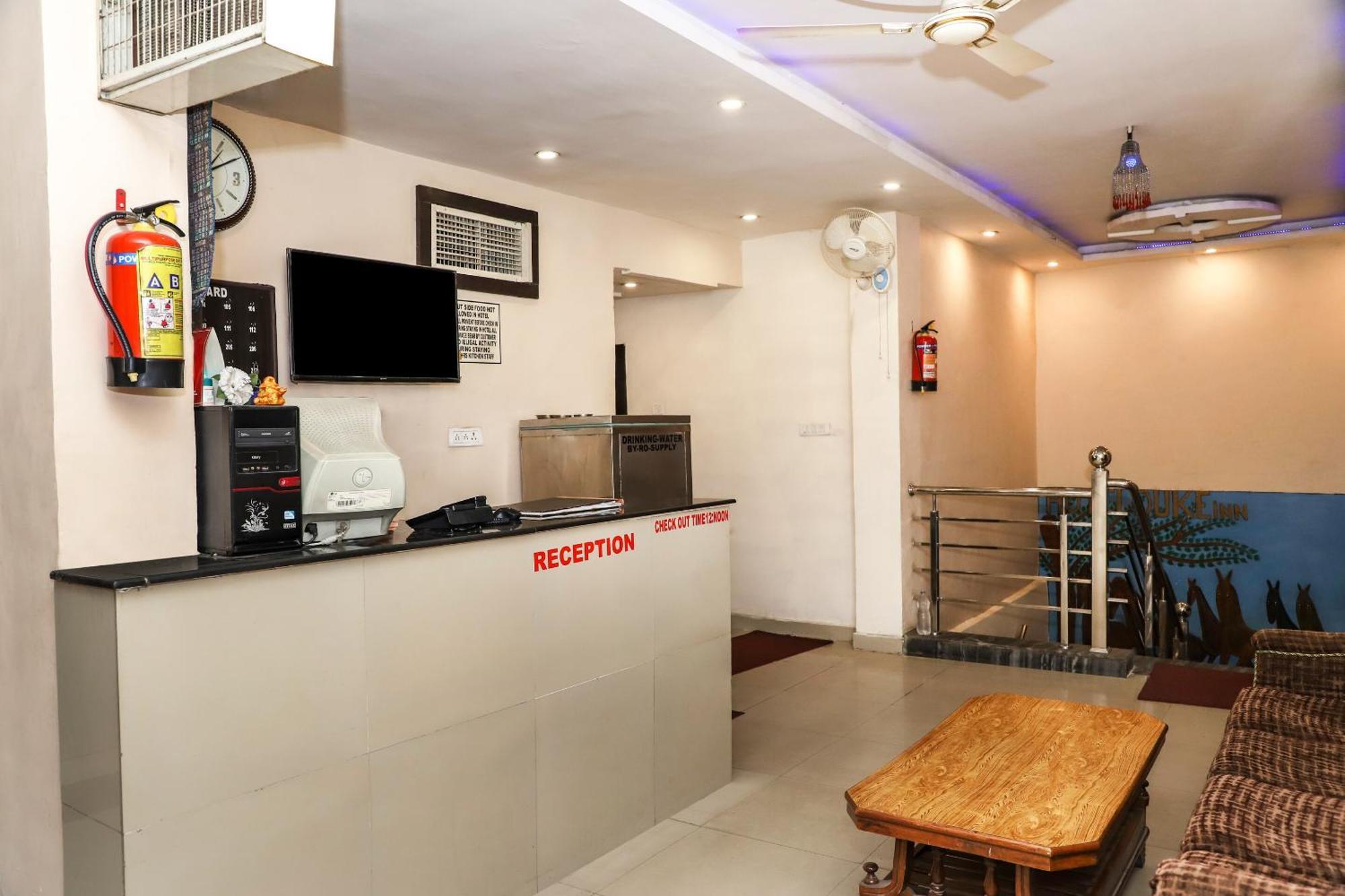 Oyo Hotel Duke Inn Jhānsi Dış mekan fotoğraf